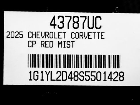 Used 2025 Chevrolet Corvette E-Ray w/ Stealth Interior Trim Package AWD/4WD image 24