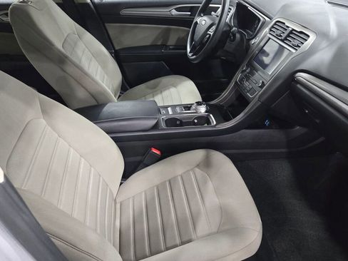 Used 2019 Ford Fusion S image 7