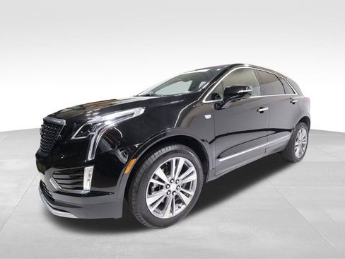 Certified 2025 Cadillac XT5 Premium Luxury image 8