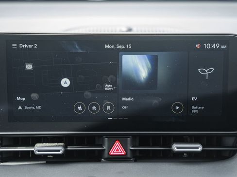 New 2025 Hyundai Ioniq 5 SEL image 20