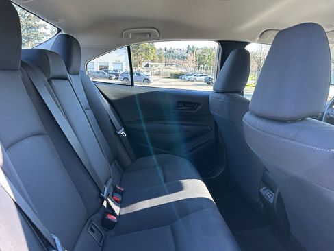 Certified 2025 Toyota Corolla LE image 14