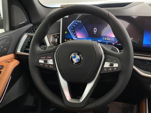 Used 2026 BMW X5 xDrive40i w/ Climate Comfort Package image 16