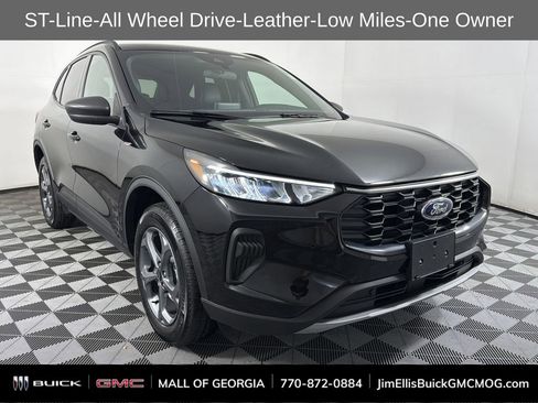 Used 2025 Ford Escape ST-Line image 1