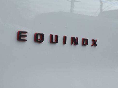 Certified 2024 Chevrolet Equinox Premier AWD/4WD image 33