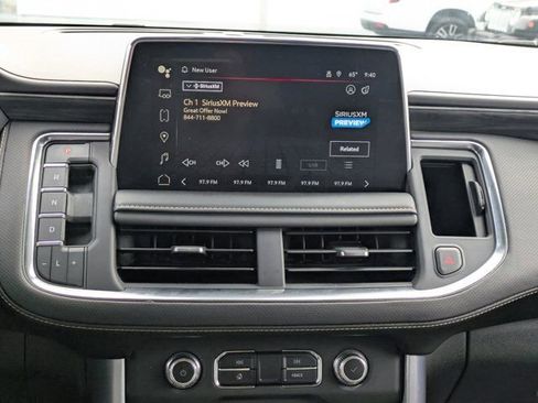 Used 2023 GMC Yukon SLT image 16