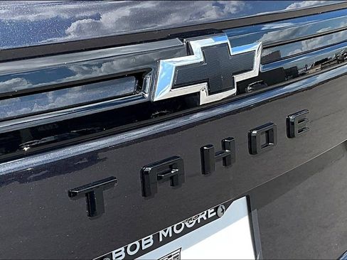 Used 2024 Chevrolet Tahoe Z71 w/ Z71 Off-Road Package AWD/4WD image 31