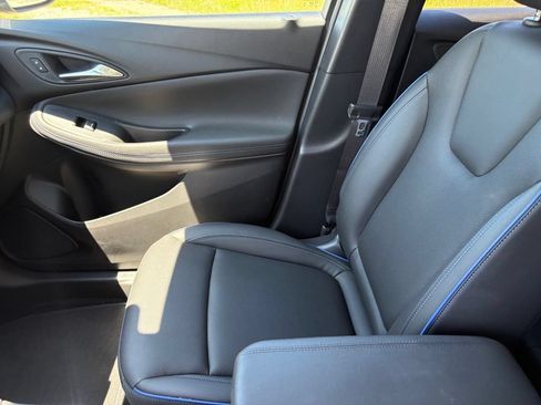 Used 2025 Buick Encore GX Sport Touring w/ Comfort Package FWD image 17