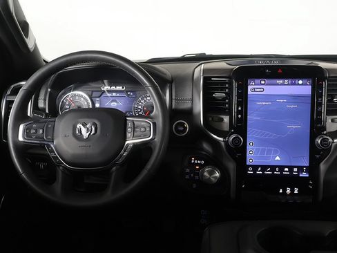 Used 2025 RAM 1500 Laramie AWD/4WD image 40