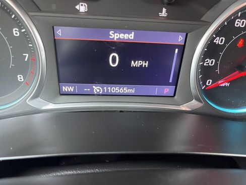 Used 2021 Chevrolet Traverse LT AWD/4WD image 35