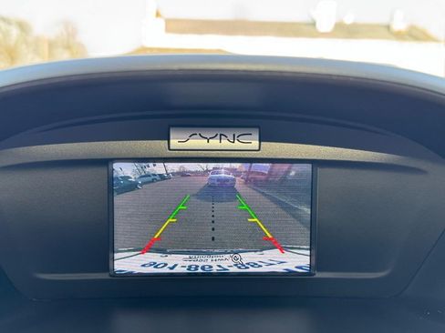 Used 2017 Ford Escape SE image 18