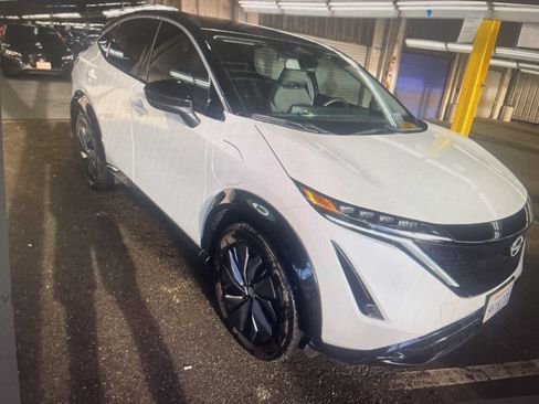 Used 2023 Nissan Ariya FWD image 5