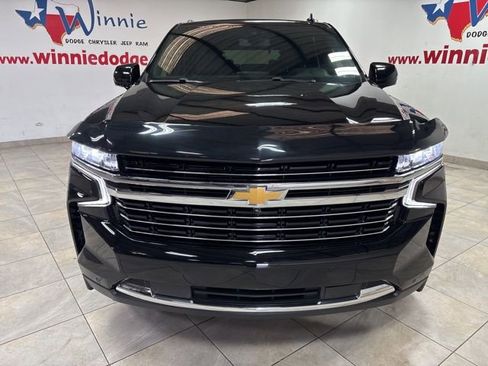 Used 2022 Chevrolet Tahoe LT w/ LT Signature Plus Package image 2