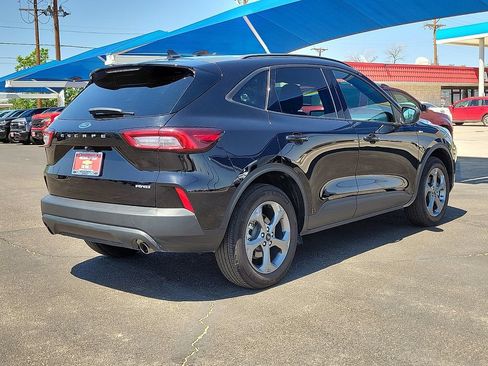 Used 2025 Ford Escape ST-Line AWD/4WD image 4