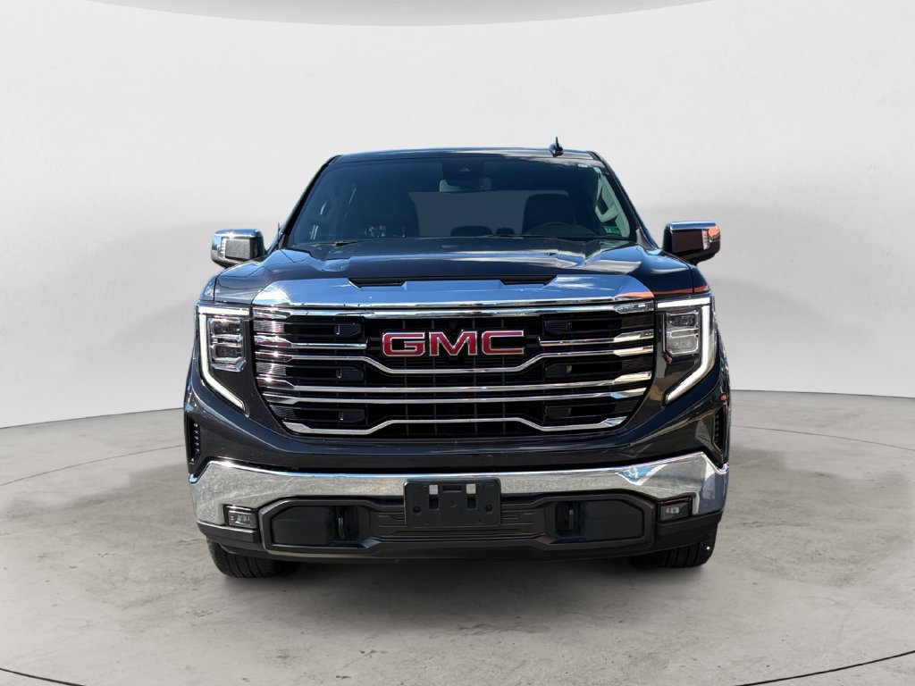 Used 2025 GMC Sierra 1500 SLT AWD/4WD image 8