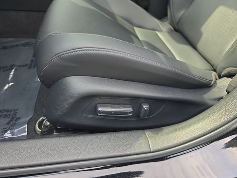 Used 2023 Honda Civic Touring image 30