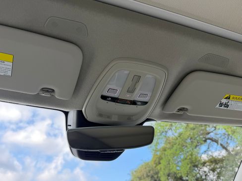 New 2026 Volvo XC40 B5 Plus w/ Protection Package Premier image 15