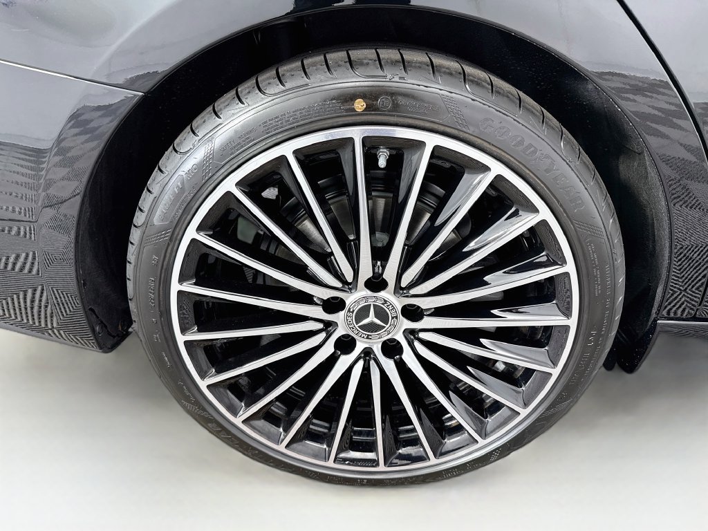 Certified 2026 Mercedes-Benz C 300 Sedan image 31