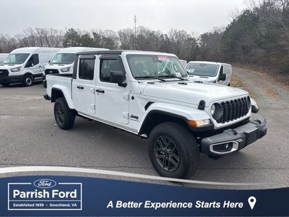 Used 2024 Jeep Gladiator Sport