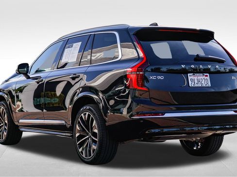 Certified 2026 Volvo XC90 B6 Plus w/ Protection Package AWD/4WD image 5