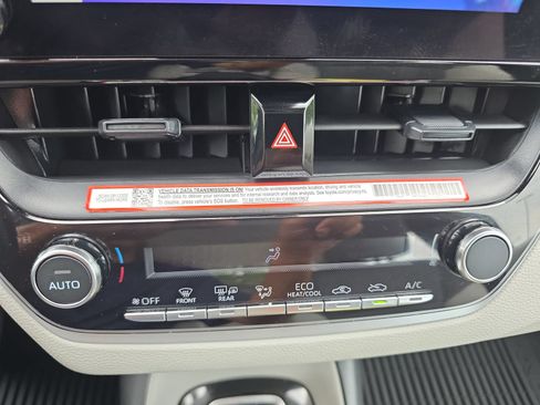 Used 2026 Toyota Corolla LE FWD image 23