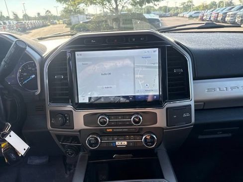 Used 2022 Ford F350 Lariat AWD/4WD image 18