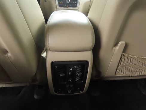 Used 2014 Jeep Grand Cherokee Limited w/ Trailer Tow Group IV RWD image 21