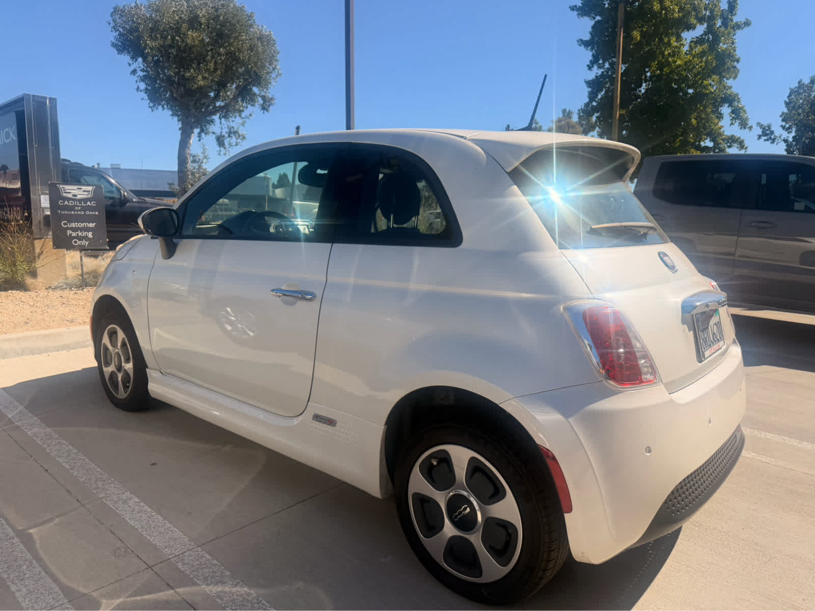Used 2019 FIAT 500 e FWD image 3