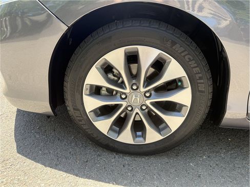 Used 2015 Honda Accord EX-L image 13