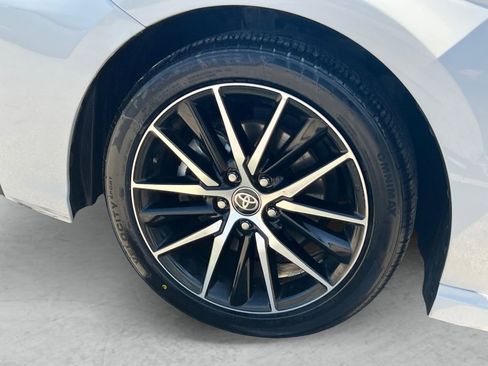 Used 2024 Toyota Camry SE image 23