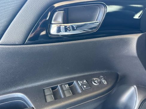 Used 2016 Honda Accord LX image 10