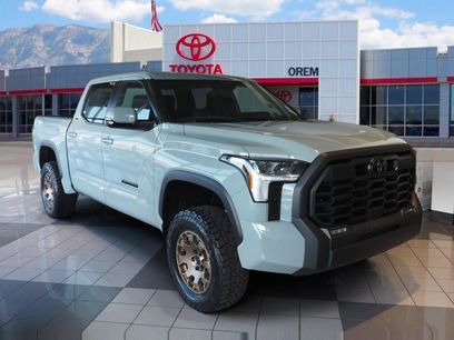 New 2026 Toyota Tundra SR5 w/ TRD Off-Road Package
