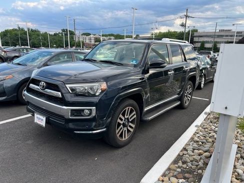 Used 2016 Toyota 4Runner Limited AWD/4WD image 7