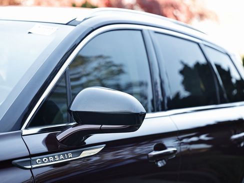 Used 2021 Lincoln Corsair FWD w/ Premium Package image 10