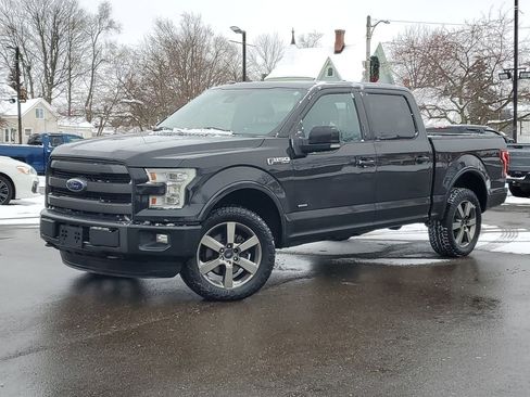 Used 2015 Ford F150 Lariat w/ Equipment Group 502A Luxury image 26