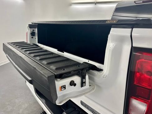 Used 2022 GMC Sierra 1500 Elevation AWD/4WD image 37