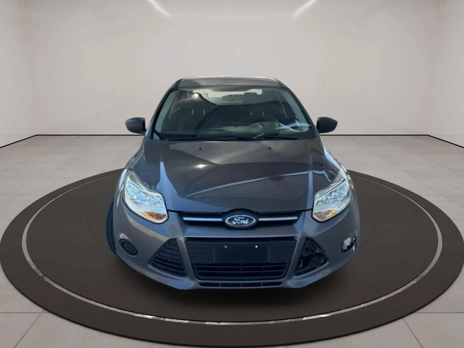 Used 2014 Ford Focus S FWD image 2