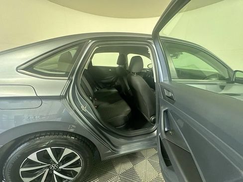 Used 2025 Volkswagen Jetta S FWD image 25