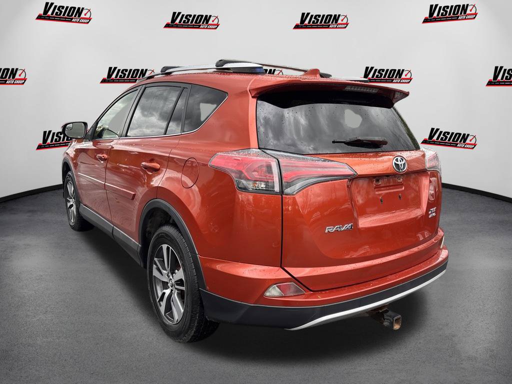 Used 2016 Toyota RAV4 XLE AWD/4WD image 8