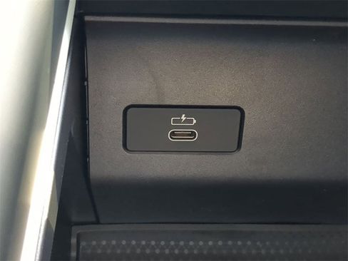 New 2026 BMW X5 xDrive40i w/ M Sport Package image 23