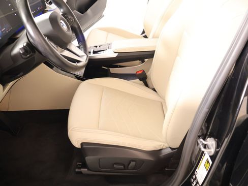 Used 2024 BMW X1 xDrive28i w/ Technology Package AWD/4WD image 12