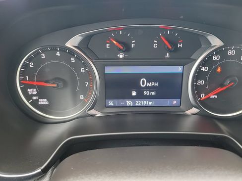 Used 2025 Chevrolet Blazer LT AWD/4WD image 19