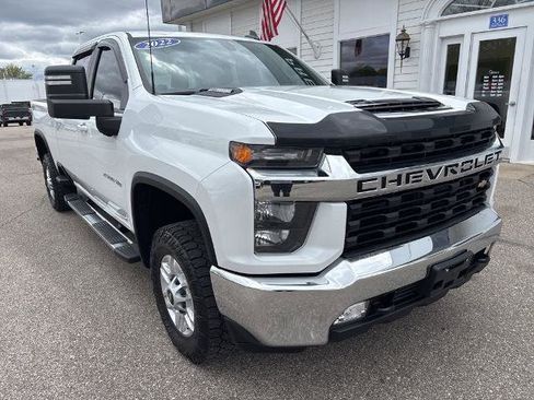 Certified 2022 Chevrolet Silverado 2500 LT w/ Convenience Package AWD/4WD image 3