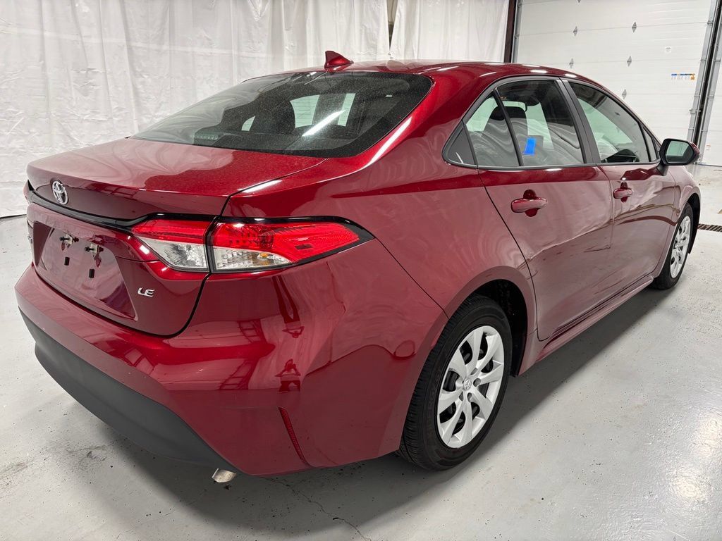 Used 2026 Toyota Corolla LE FWD image 6