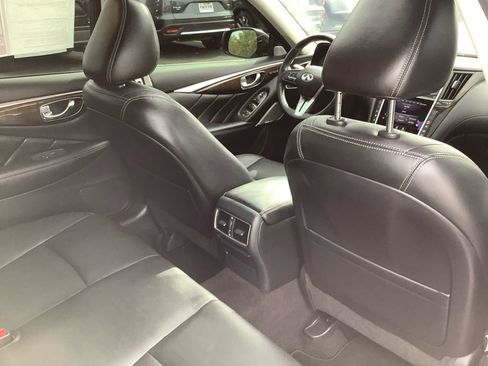 Used 2018 INFINITI Q50 Luxe w/ Sensory Package (Luxe) image 17