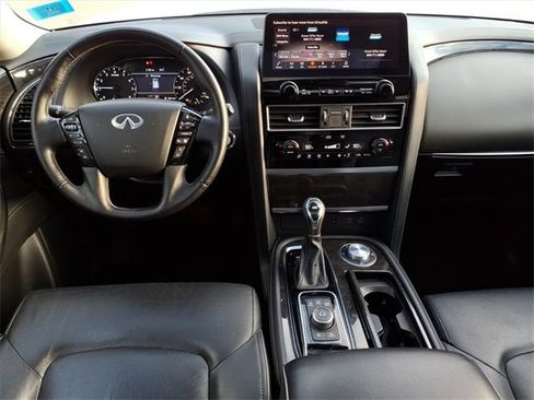 Used 2024 INFINITI QX80 Luxe image 16
