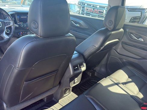 Used 2020 GMC Terrain SLT w/ Preferred Package FWD image 21