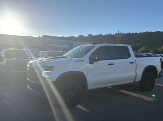 Used 2026 Chevrolet Silverado 1500 ZR2 w/ Dark Appearance Package AWD/4WD video 1