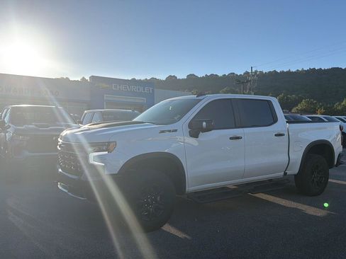 Used 2026 Chevrolet Silverado 1500 ZR2 w/ Dark Appearance Package AWD/4WD image 1