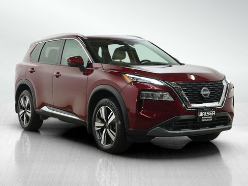 Used 2023 Nissan Rogue SL image 7