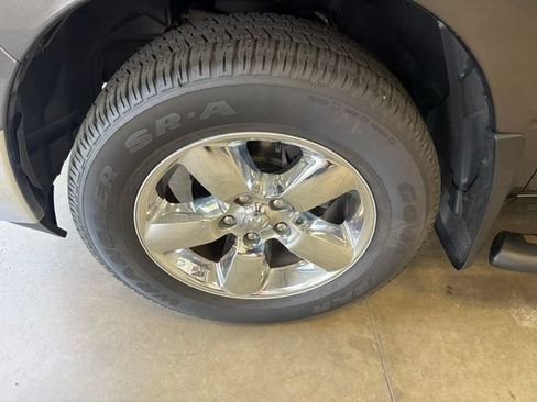 Used 2017 RAM 1500 Big Horn AWD/4WD image 10